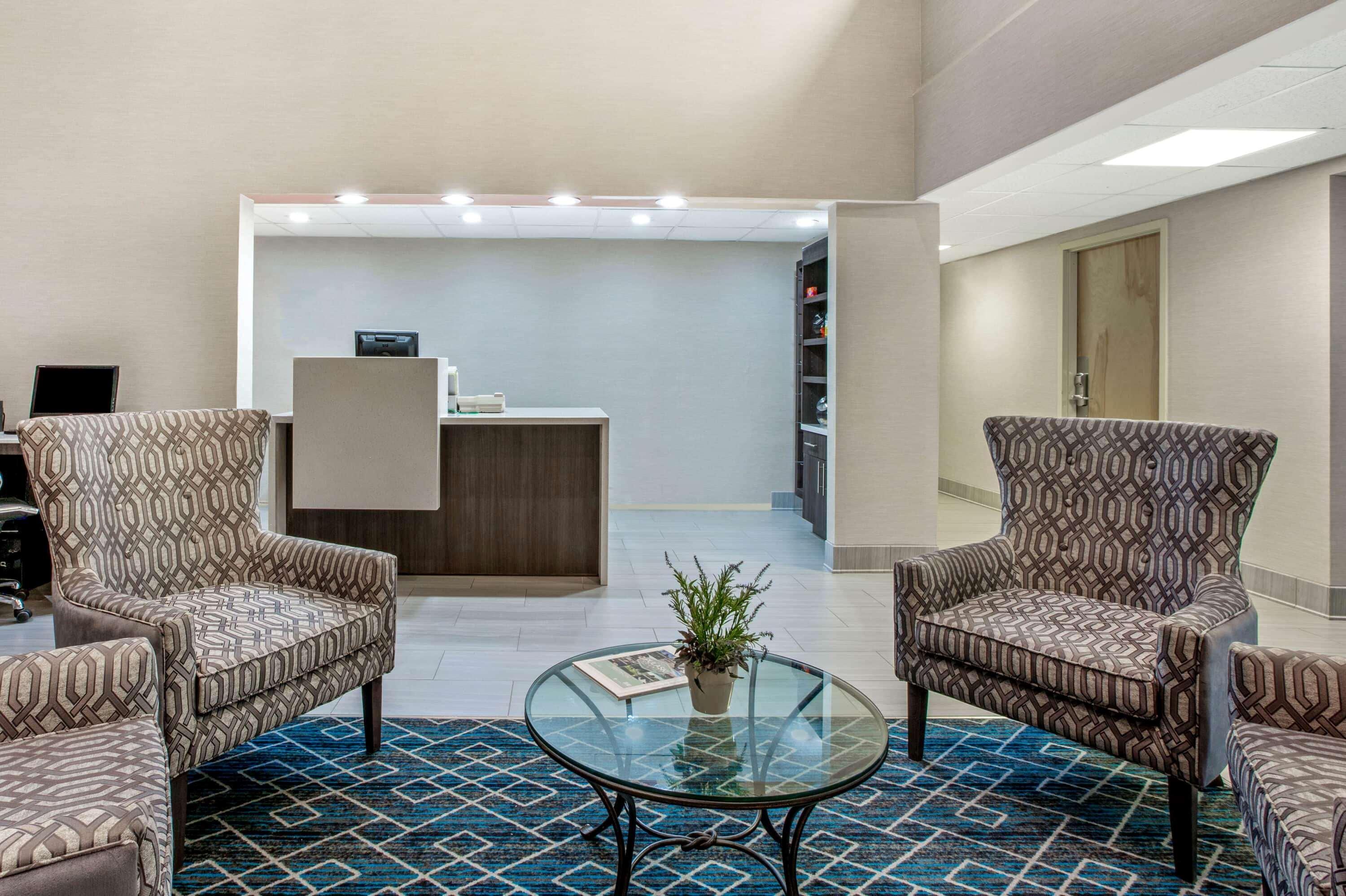 La Quinta Inn By Wyndham Radford Exteriér fotografie